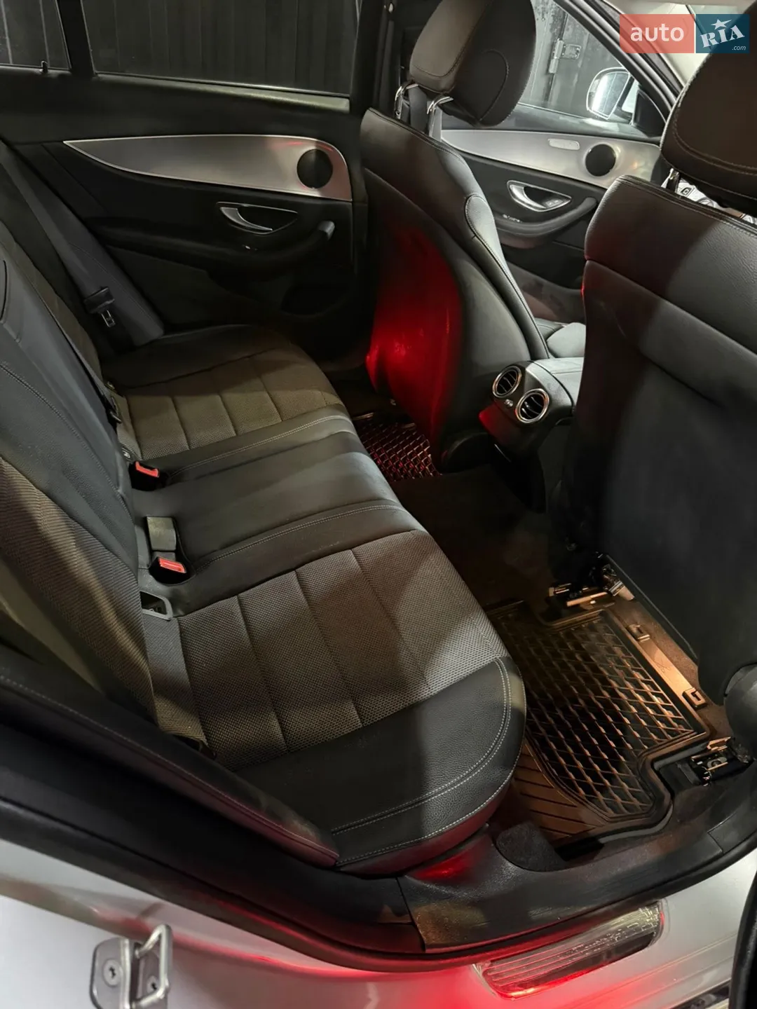 2018 Mercedes-Benz E-klasse - мініатюра 4