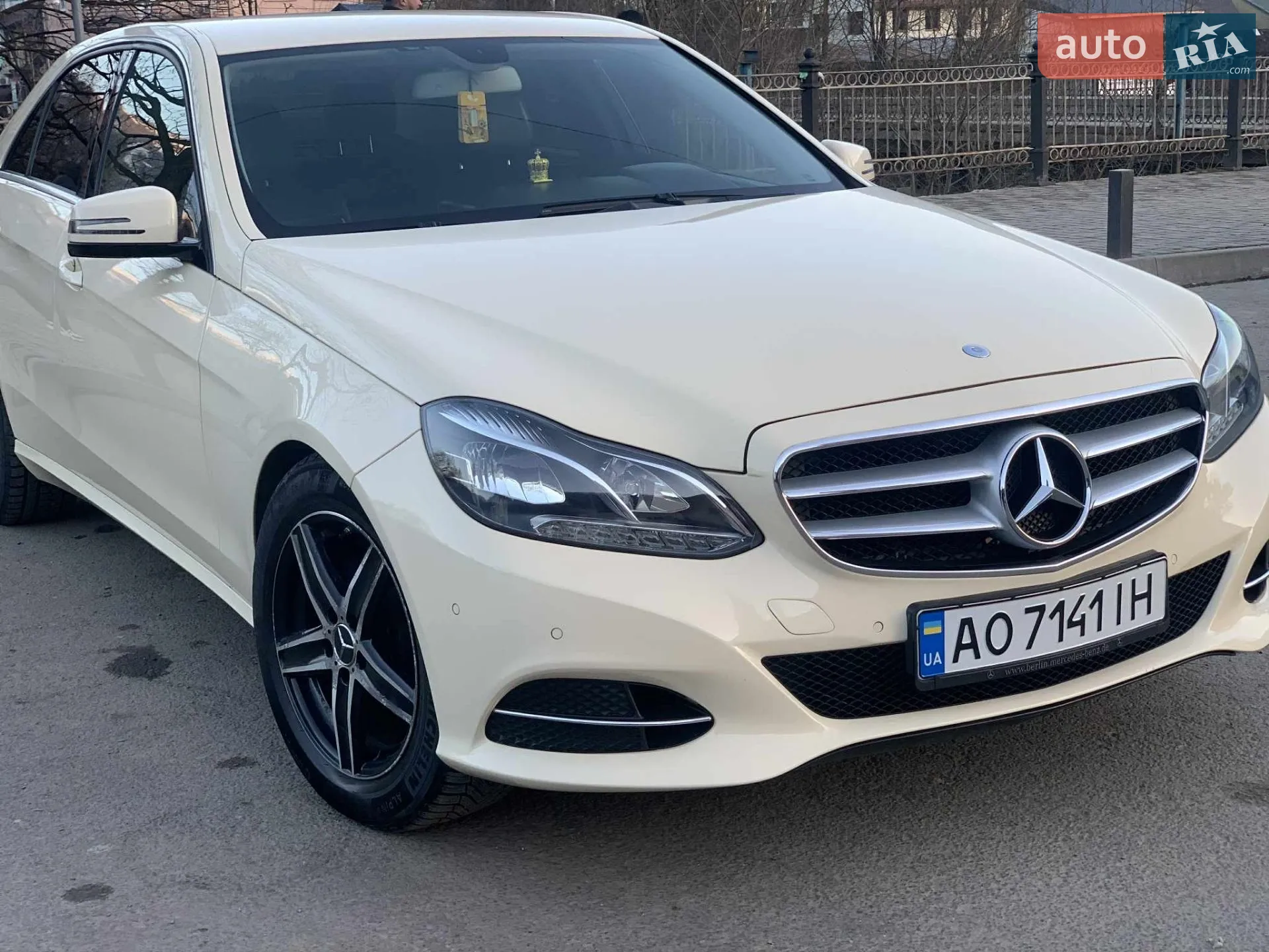2013 Mercedes-Benz E-klasse - мініатюра 16