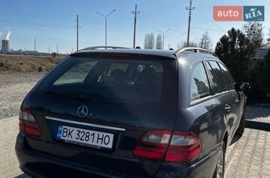 Універсал Mercedes-Benz E-Class 2003 в Вараші
