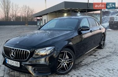 Седан Mercedes-Benz E-Class 2018 в Гнивани