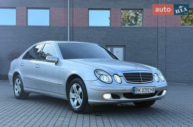 Седан Mercedes-Benz E-Class 2004 в Костополе