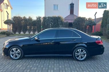 Седан Mercedes-Benz E-Class 2014 в Черновцах