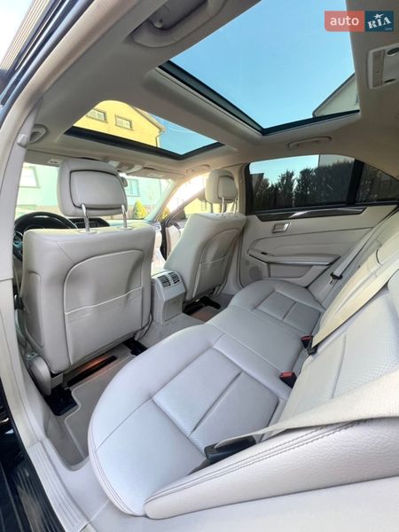 Седан Mercedes-Benz E-Class 2014 в Черновцах