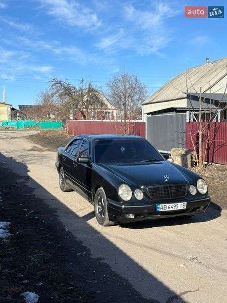 Mercedes-Benz E-Class 1996
