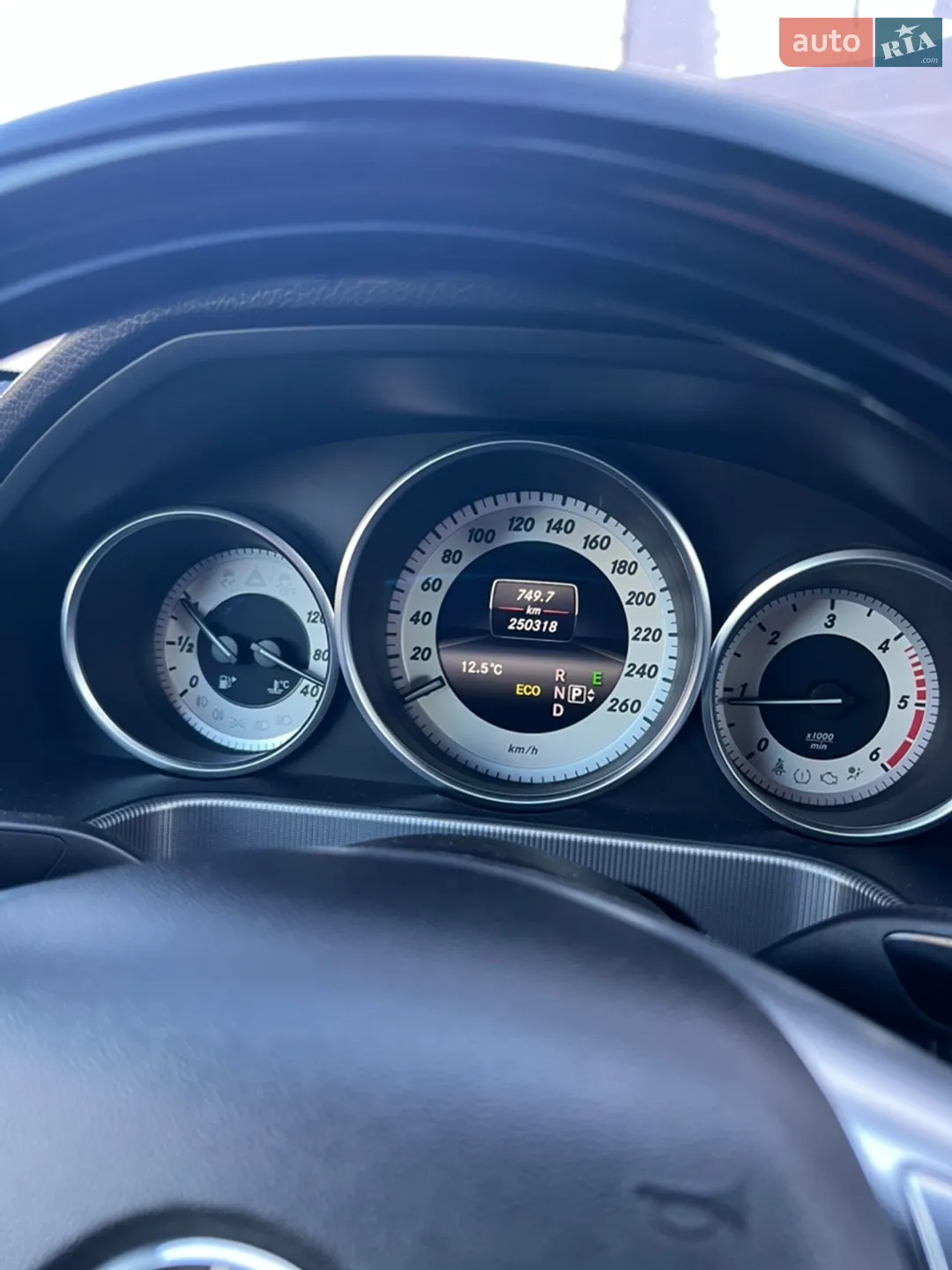 2013 Mercedes-Benz E-klasse - мініатюра 11