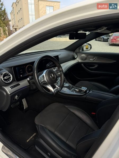 Седан Mercedes-Benz E-Class 2016 в Львові