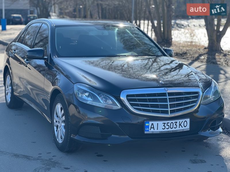 Седан Mercedes-Benz E-Class 2014 в Буче
