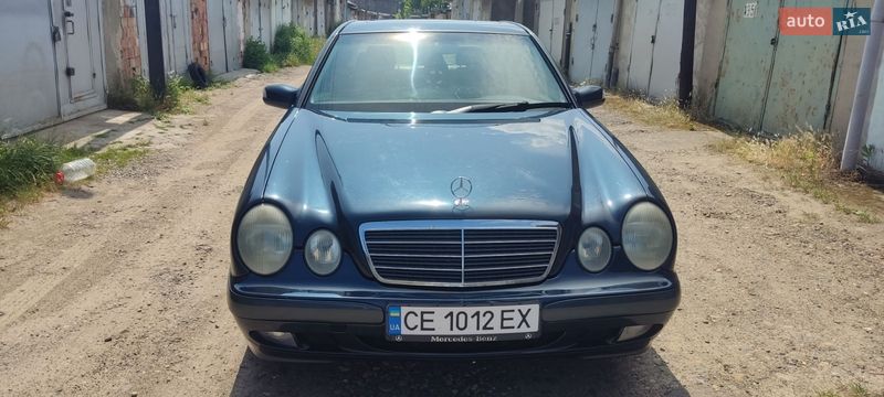 Mercedes-Benz E-Class 2001