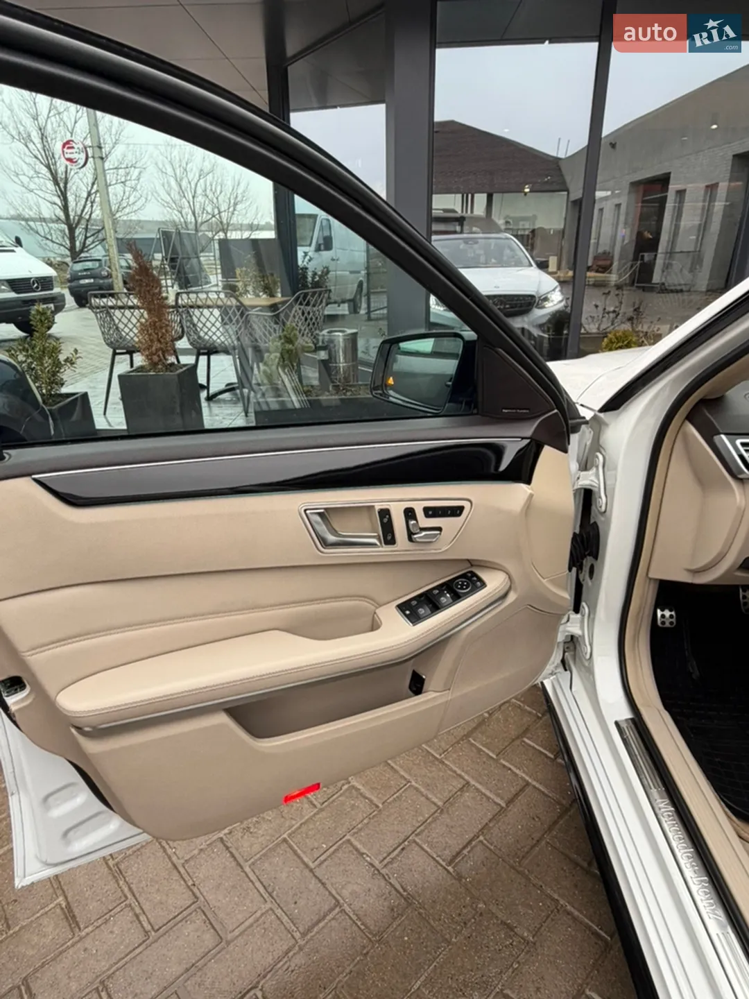 2015 Mercedes-Benz E-klasse - мініатюра 11