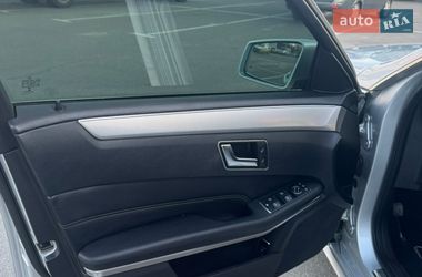 Седан Mercedes-Benz E-Class 2013 в Киеве