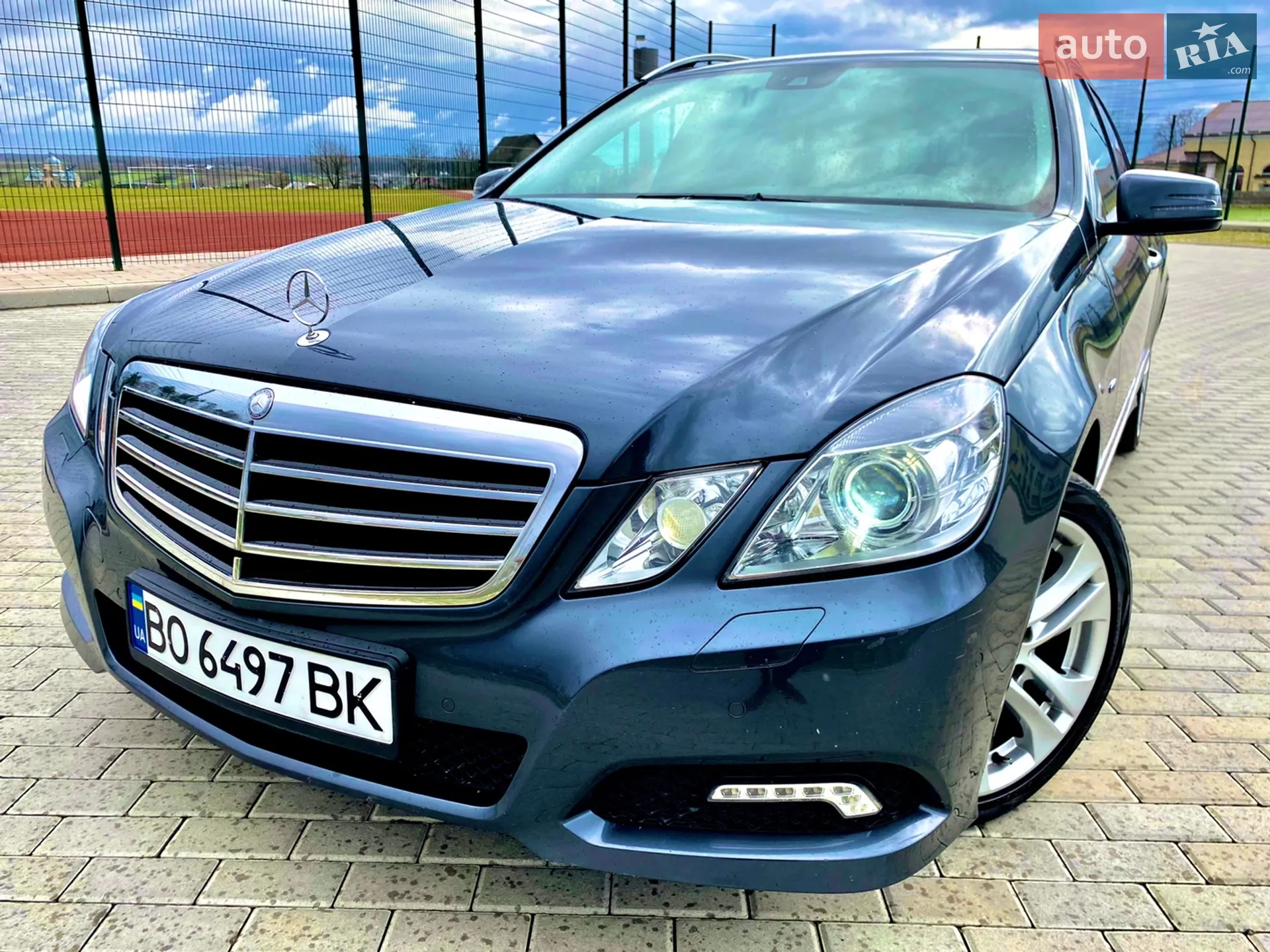2010 Mercedes-Benz E-klasse - мініатюра 4