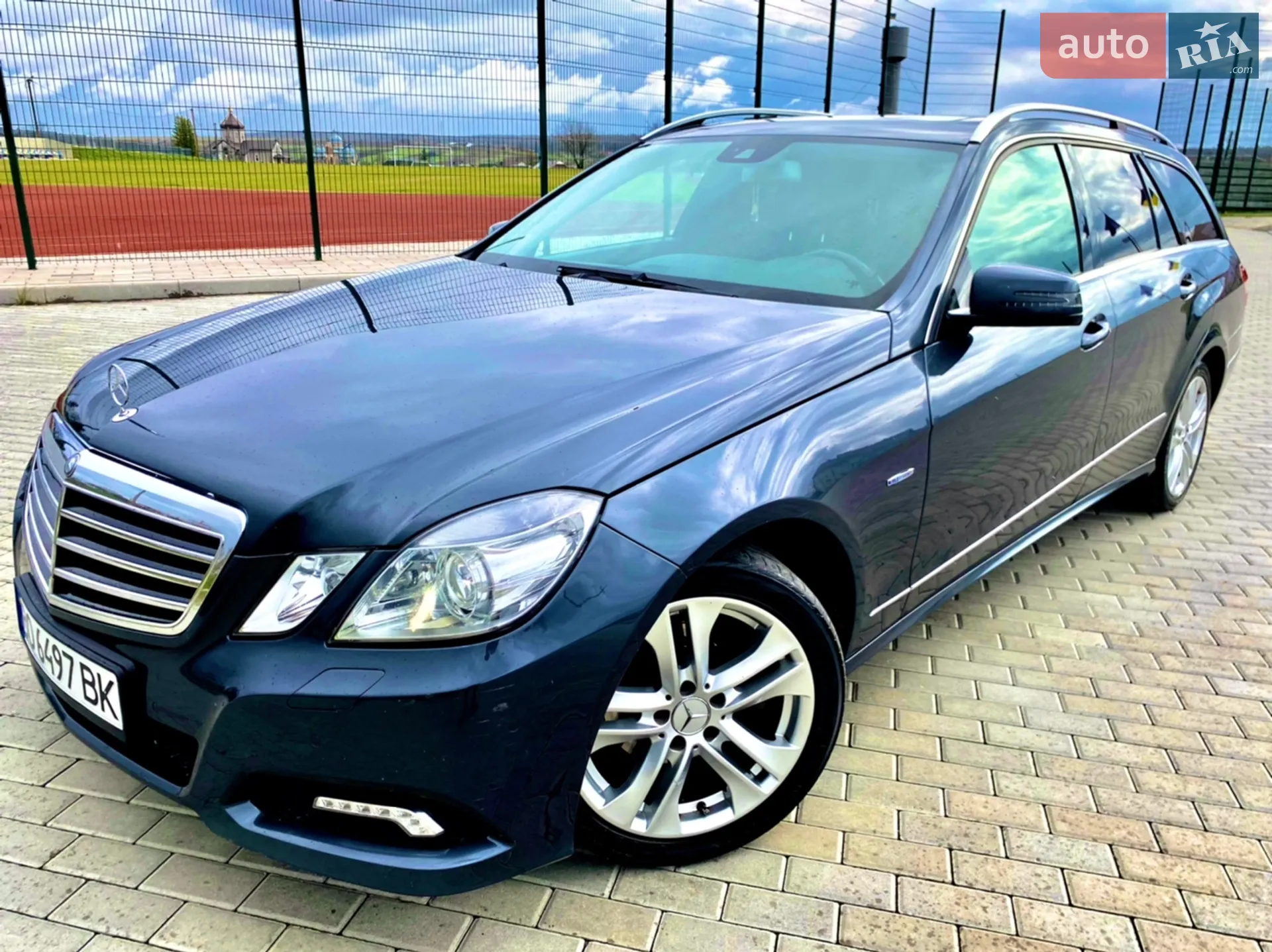 2010 Mercedes-Benz E-klasse - мініатюра 13