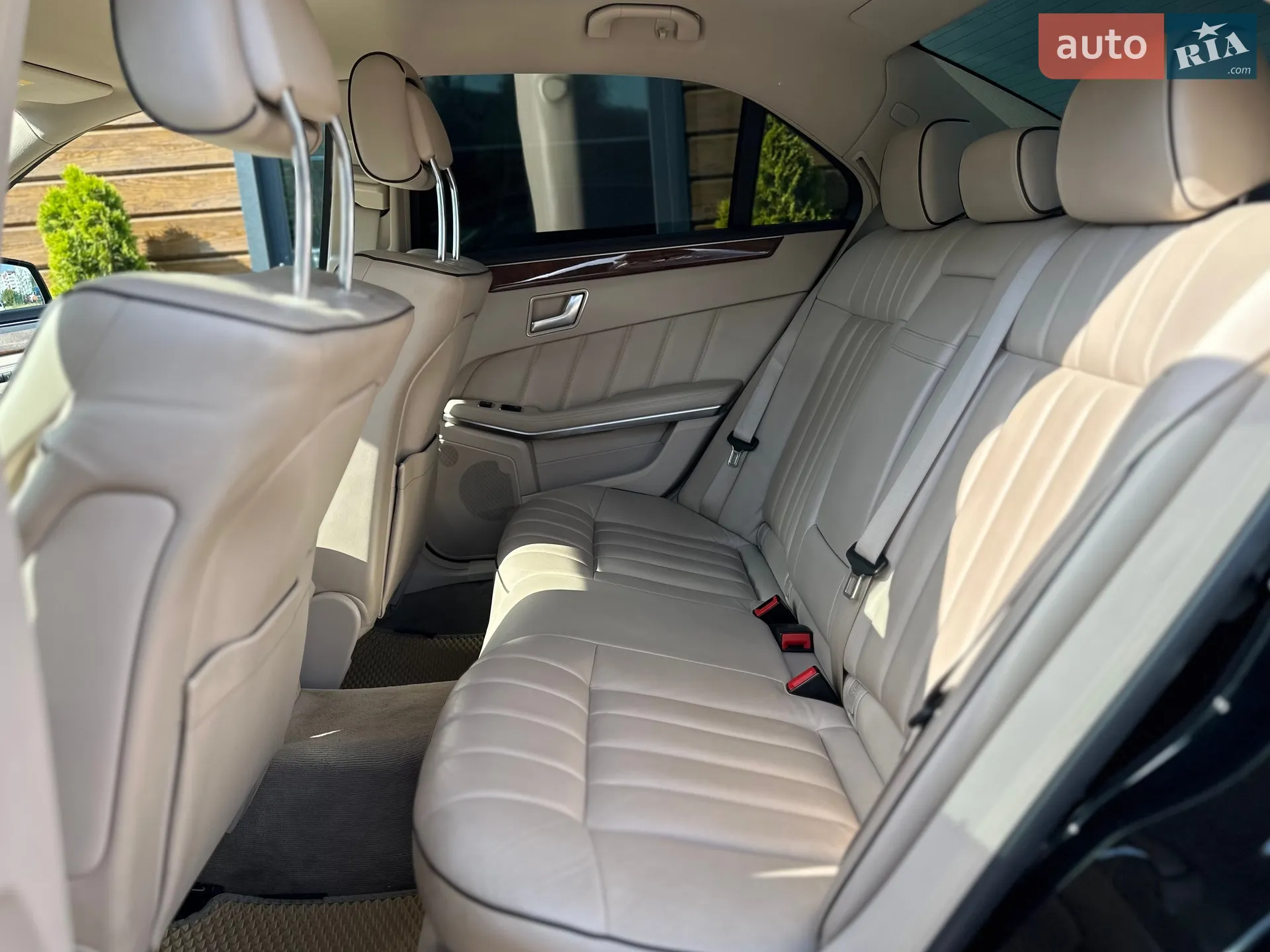 2013 Mercedes-Benz E-klasse - мініатюра 56