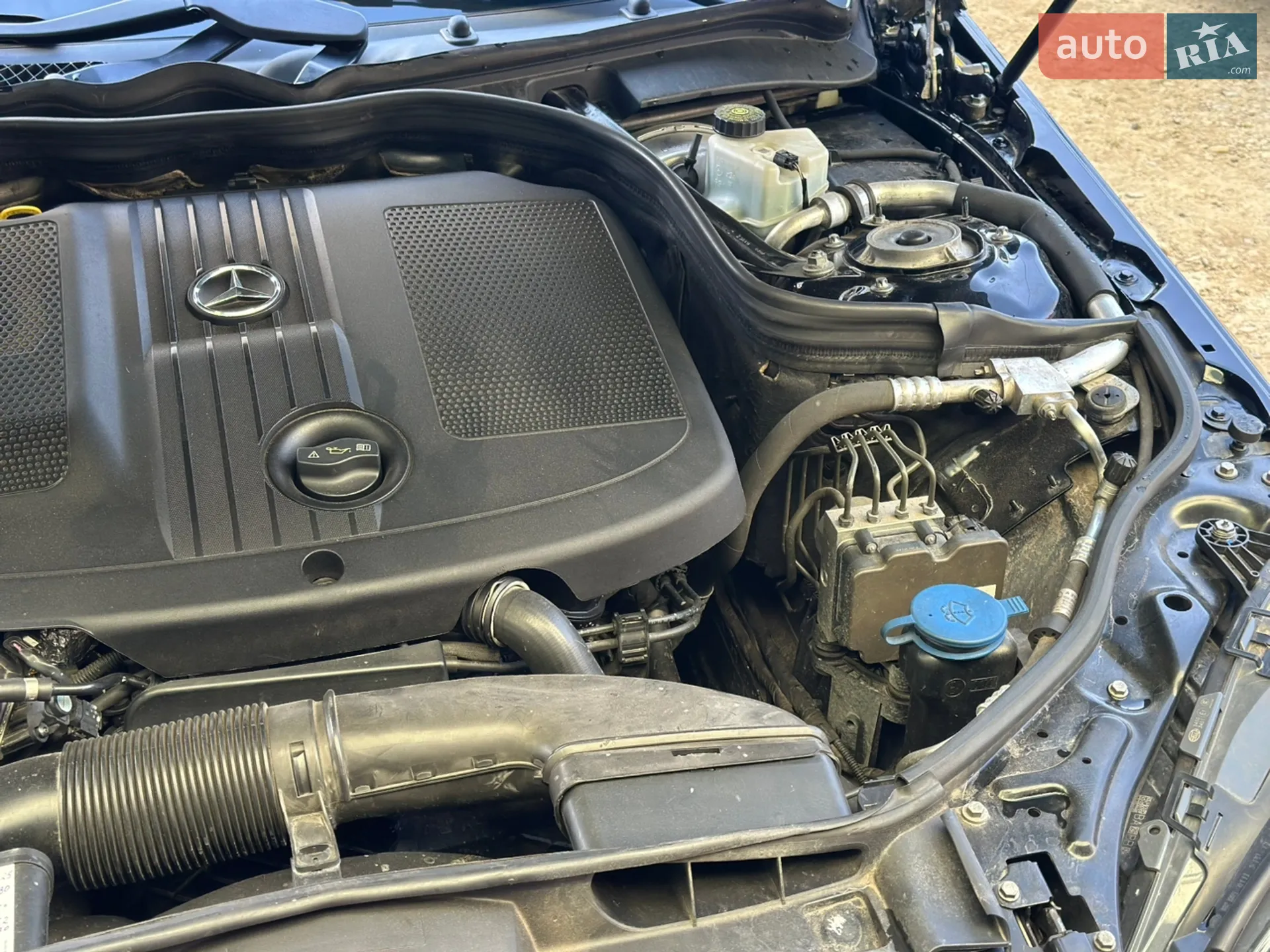 2013 Mercedes-Benz E-klasse - мініатюра 30