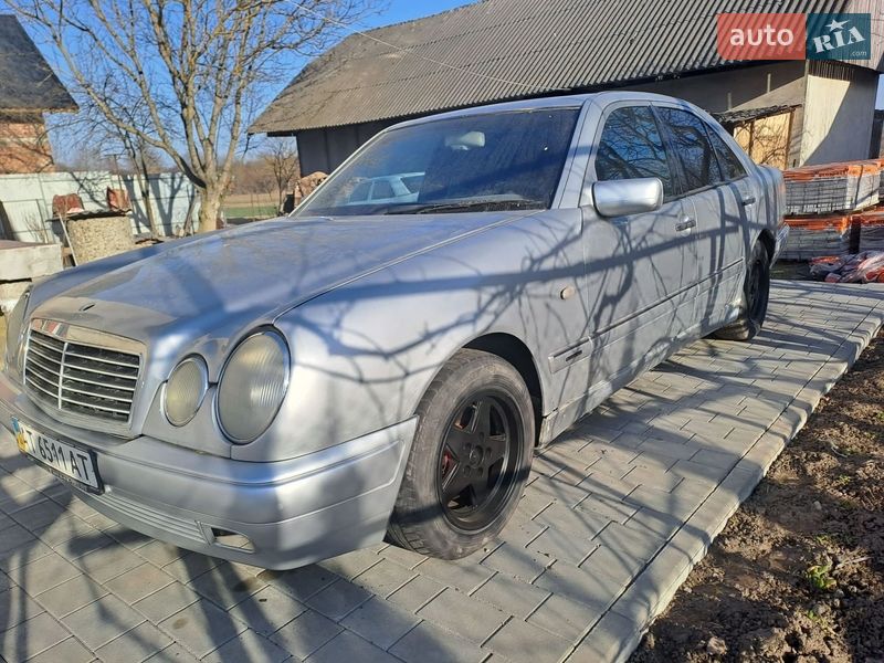 Mercedes-Benz E-Class 1997