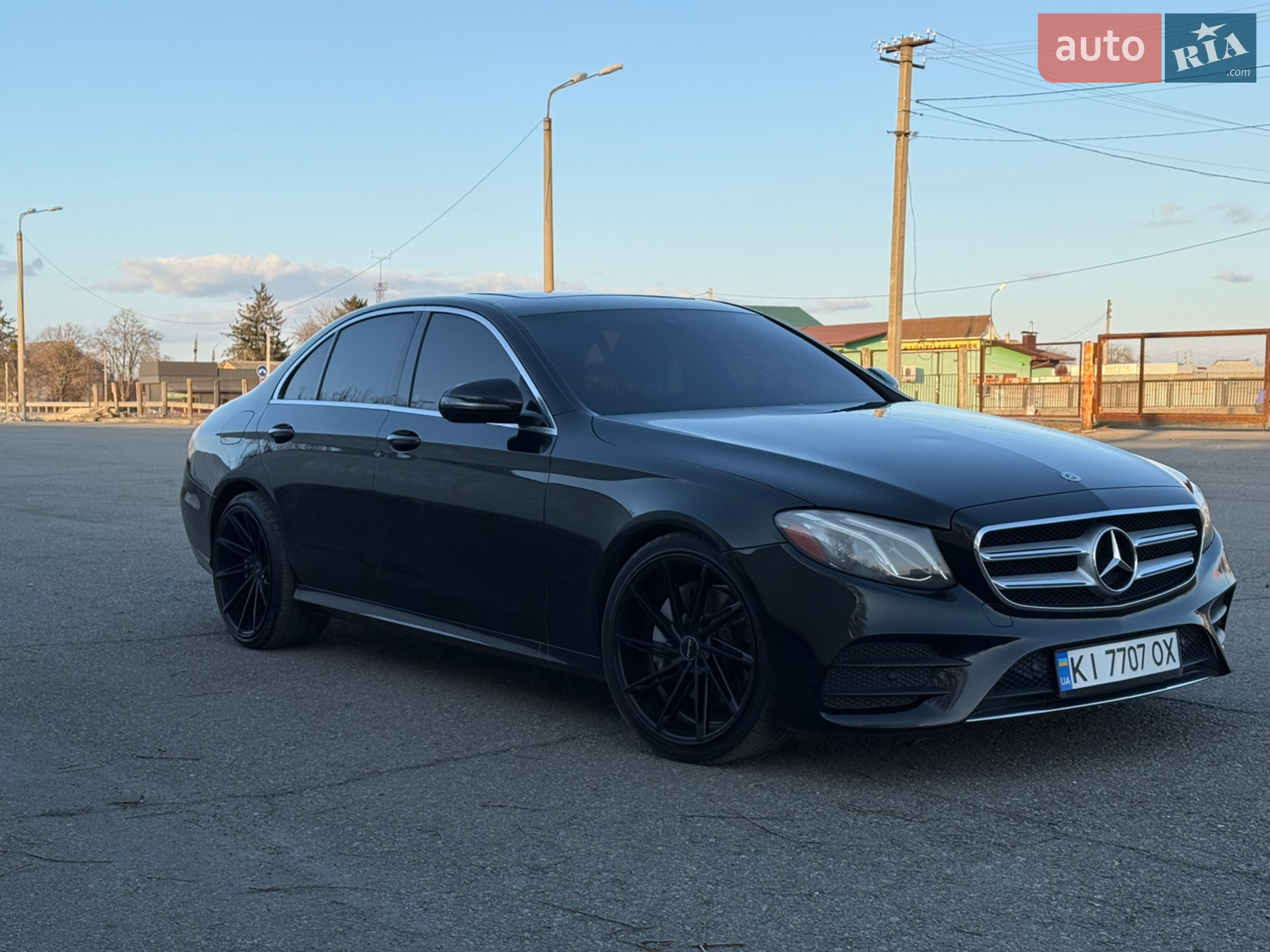 2017 Mercedes-Benz E-klasse - фото 1
