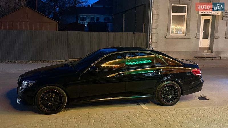 Седан Mercedes-Benz E-Class 2013 в Коломые