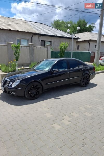 Mercedes-Benz E-Class 2007