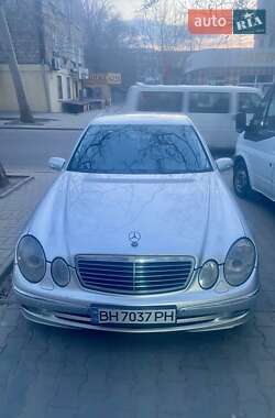 Седан Mercedes-Benz E-Class 2002 в Одесі