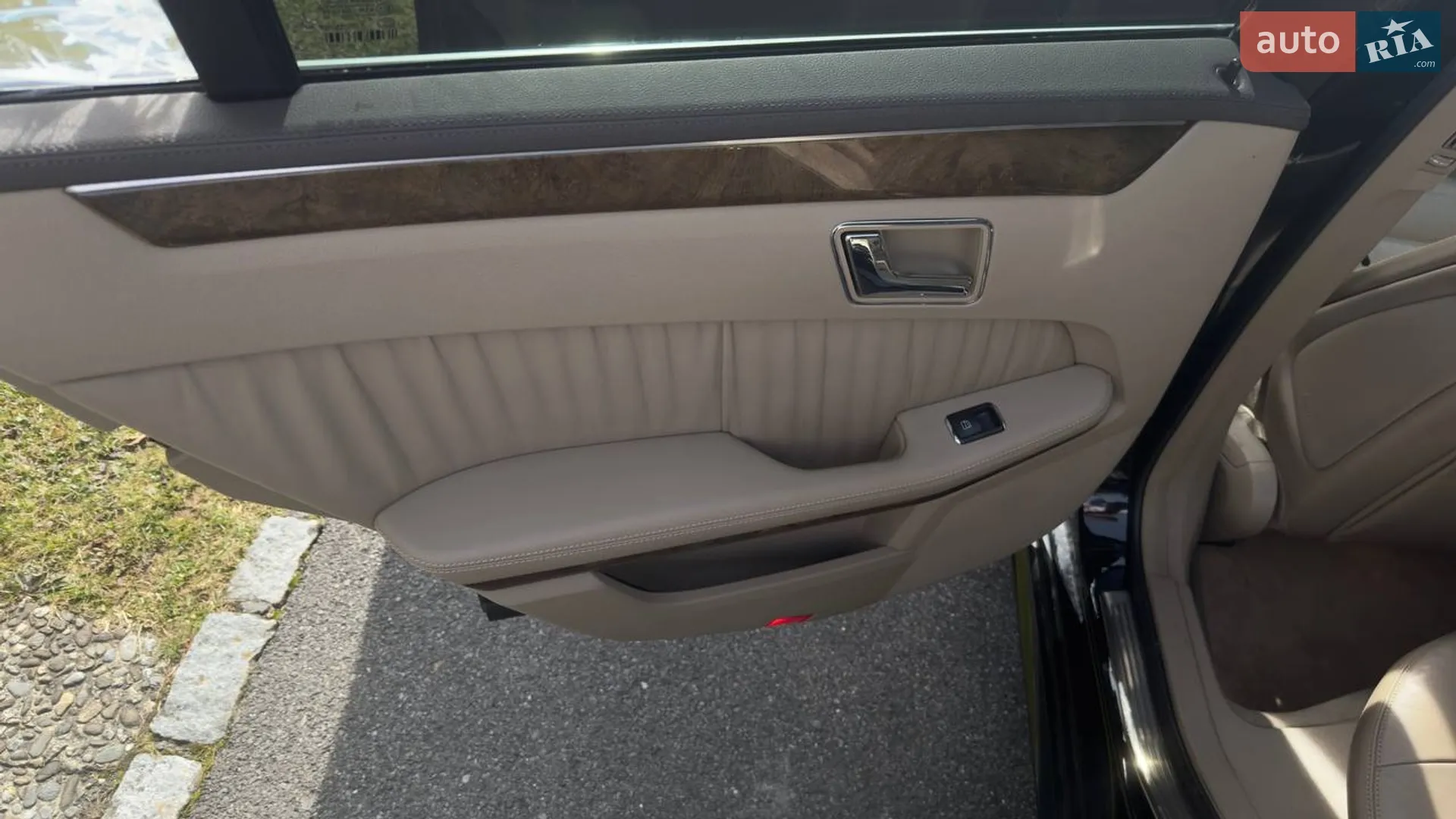 2010 Mercedes-Benz E-klasse - мініатюра 14