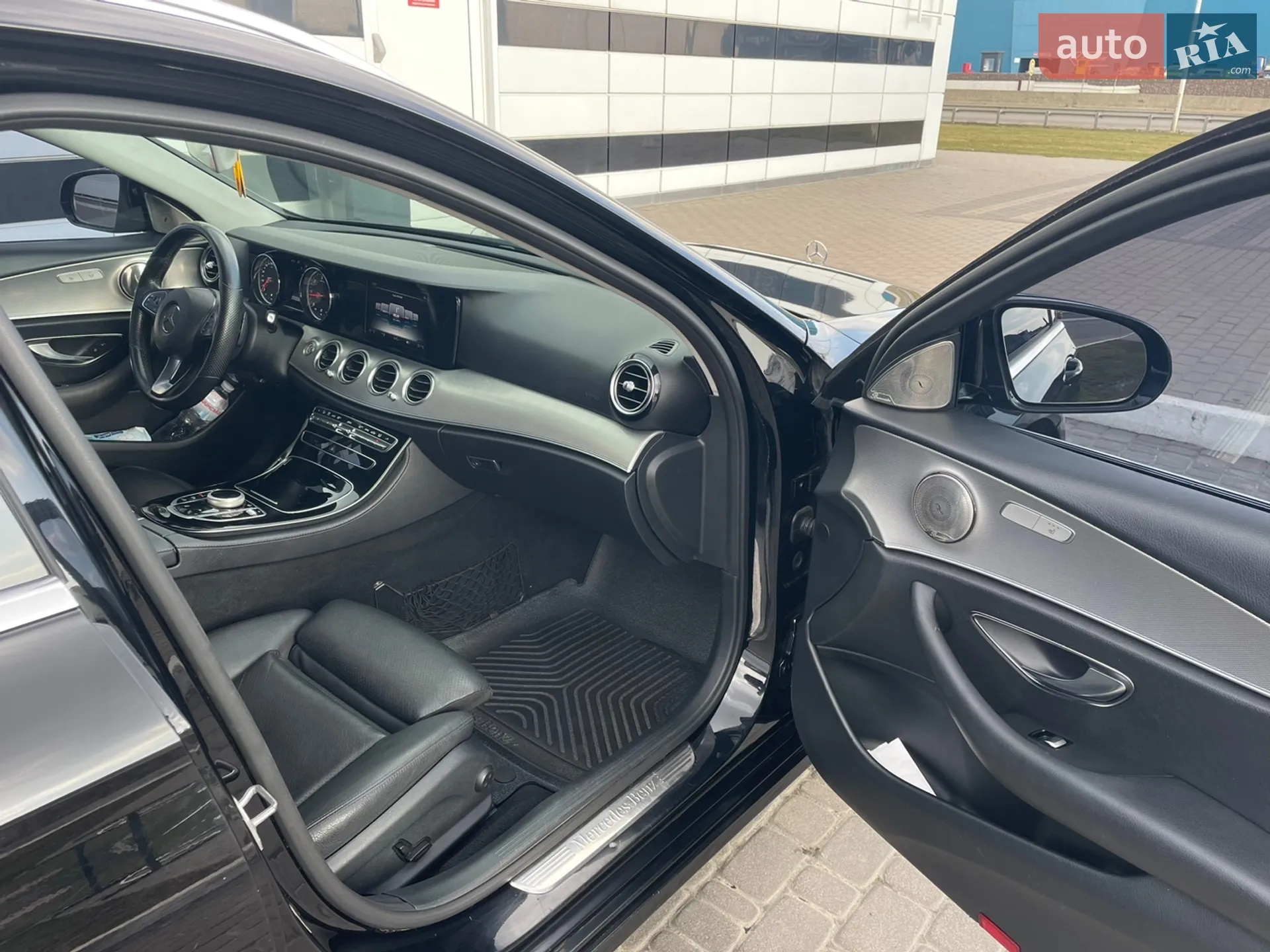 2016 Mercedes-Benz E-klasse - мініатюра 7