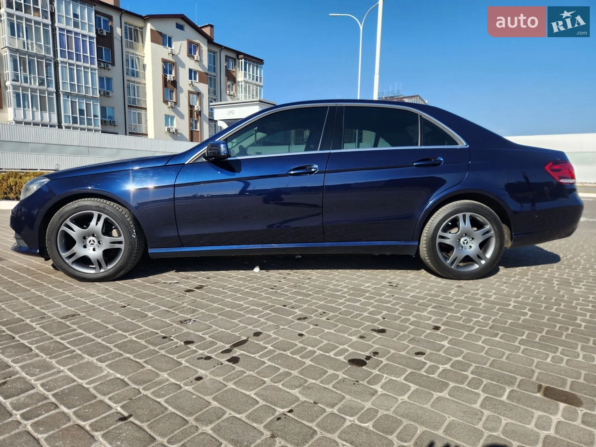 2013 Mercedes-Benz E-klasse - мініатюра 2