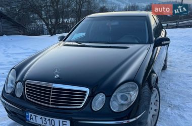 Седан Mercedes-Benz E-Class 2004 в Верховине