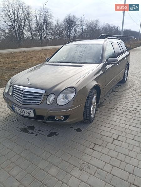 Mercedes-Benz E-Class 2009