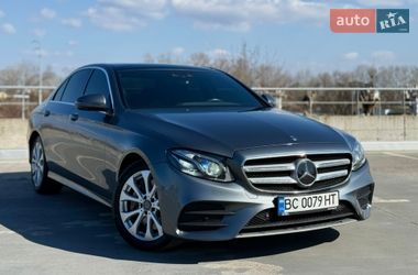 Седан Mercedes-Benz E-Class 2019 в Киеве