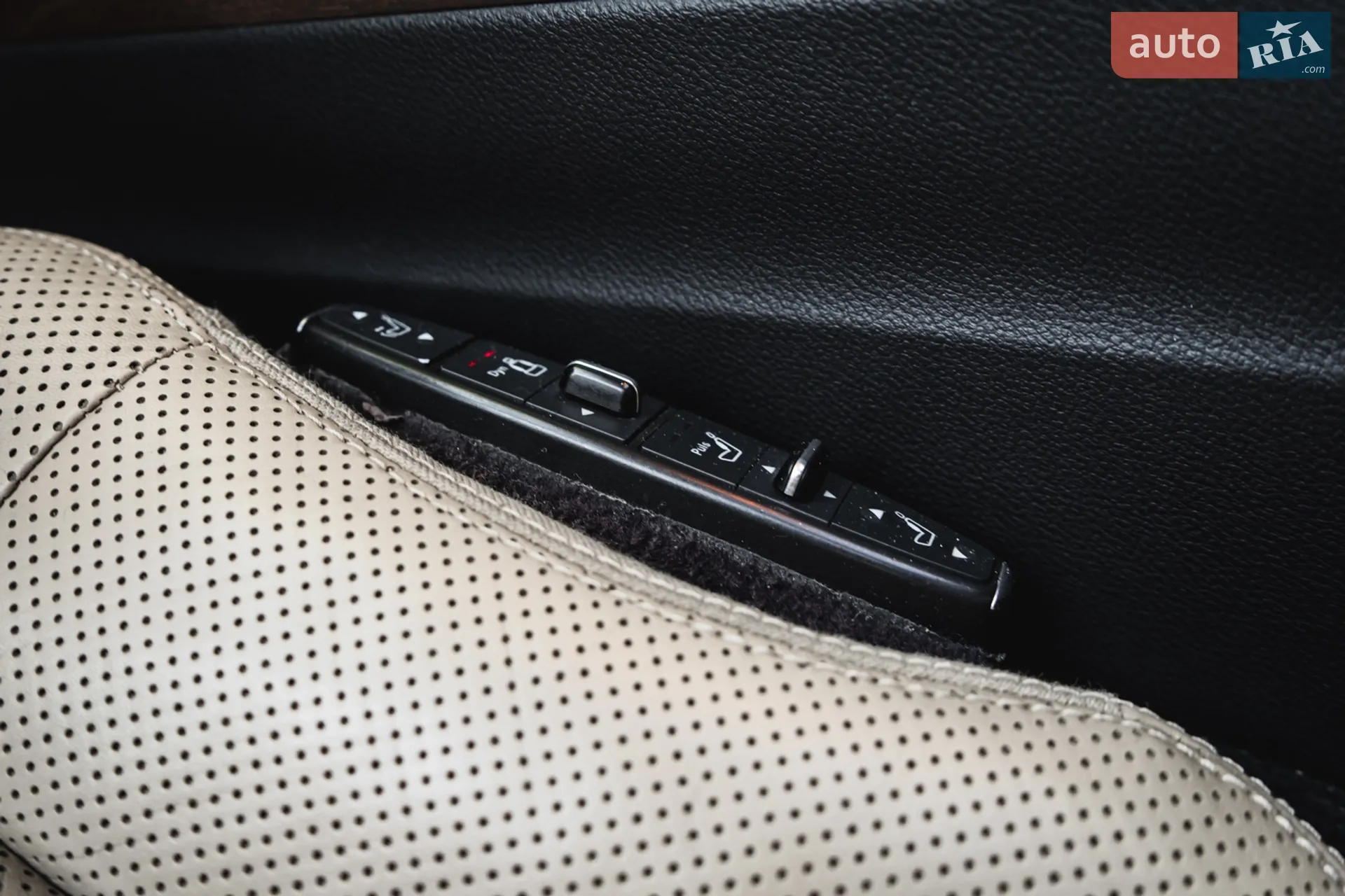 2011 Mercedes-Benz E-klasse - мініатюра 17