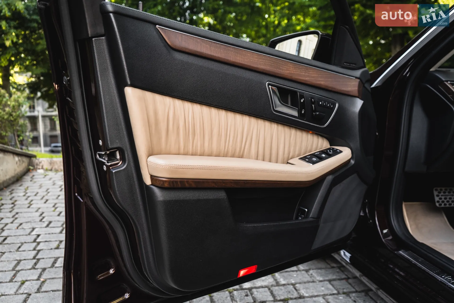 2011 Mercedes-Benz E-klasse - мініатюра 27