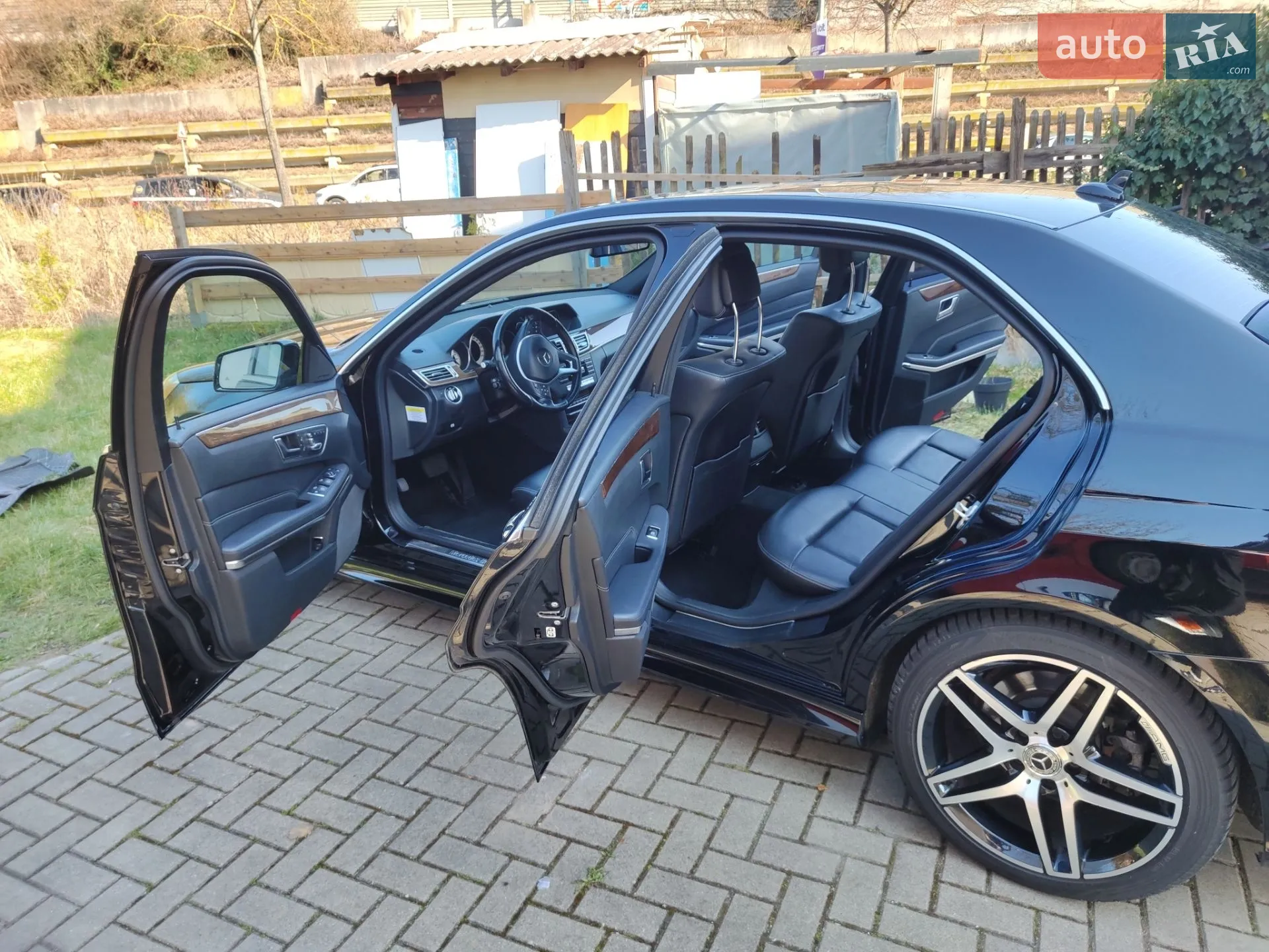 2013 Mercedes-Benz E-klasse - мініатюра 12