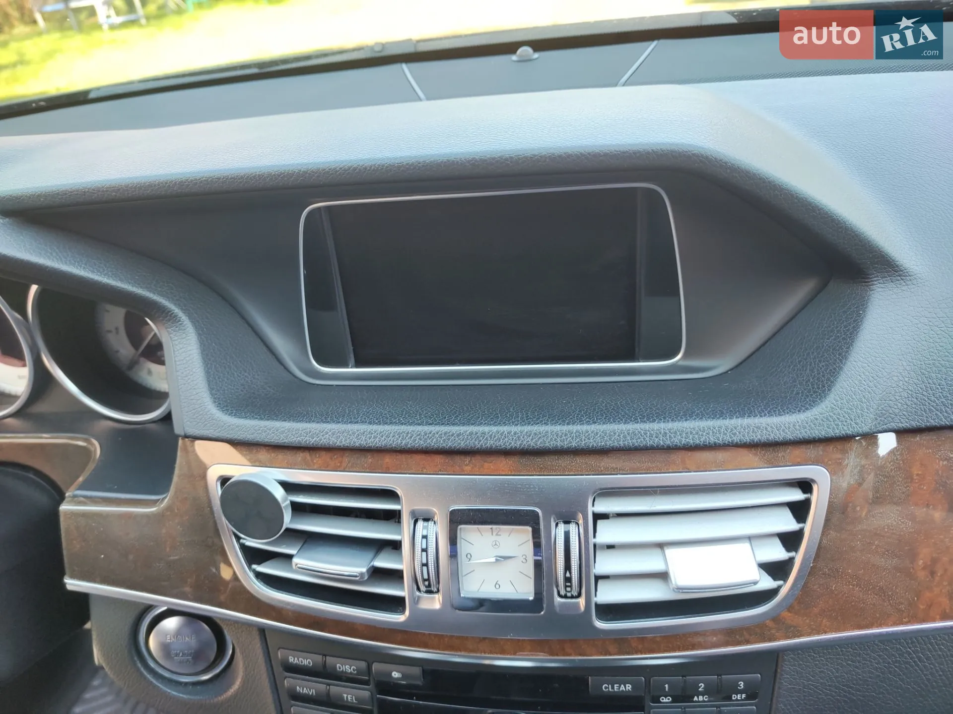 2013 Mercedes-Benz E-klasse - мініатюра 30