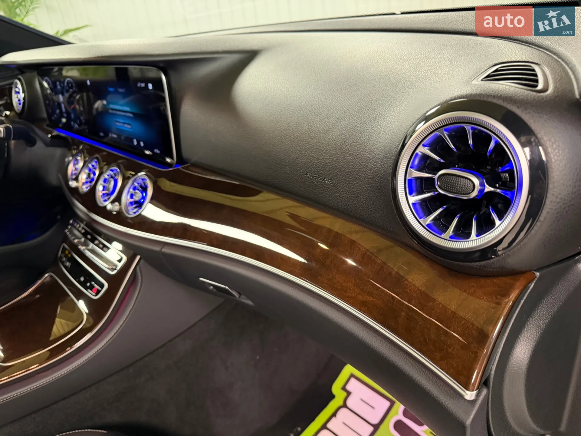 2022 Mercedes-Benz E-klasse - мініатюра 25