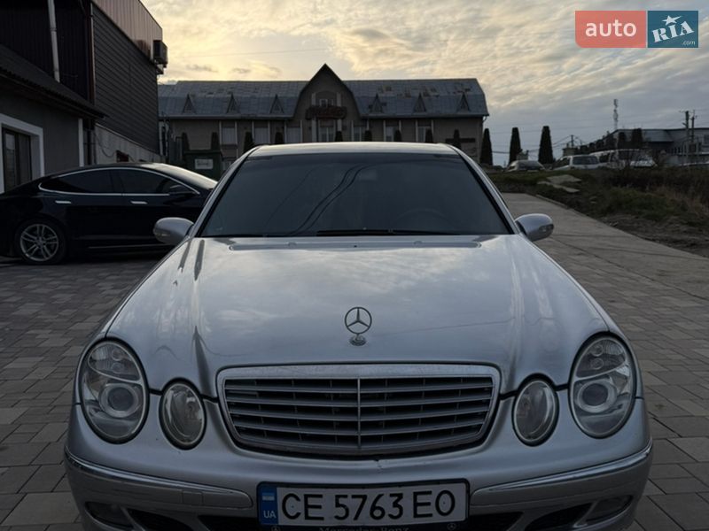 Mercedes-Benz E-Class 2002