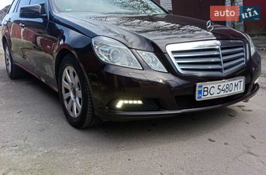 Универсал Mercedes-Benz E-Class 2010 в Львове