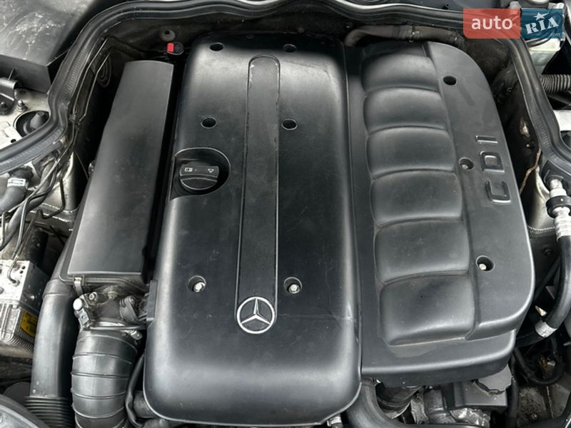 Седан Mercedes-Benz E-Class 2004 в Одессе