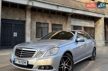 Седан Mercedes-Benz E-Class 2010 в Ивано-Франковске