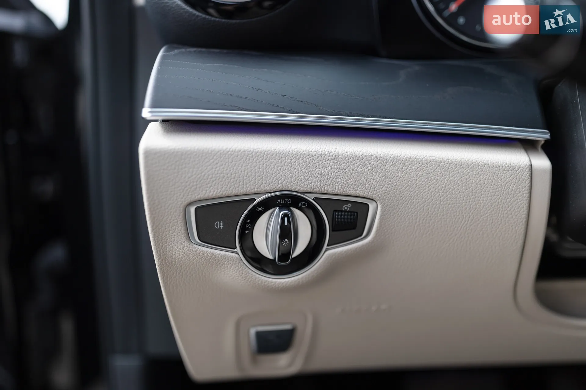 2016 Mercedes-Benz E-klasse - мініатюра 21