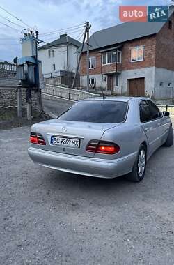 Седан Mercedes-Benz E-Class 1999 в Тернополе