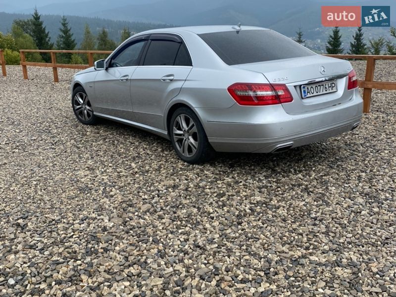 Mercedes-Benz E-Class 2012
