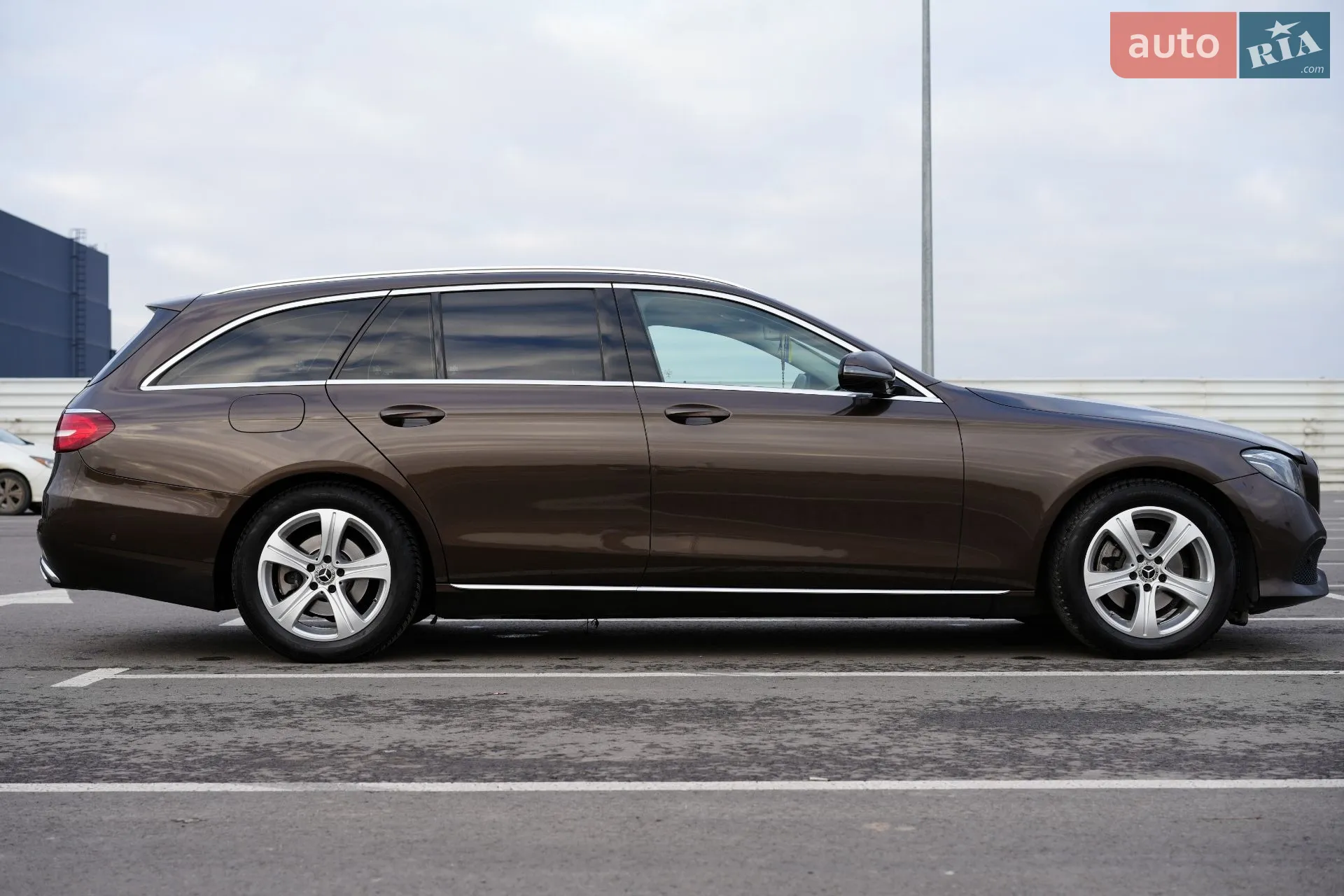 2017 Mercedes-Benz E-klasse - мініатюра 23