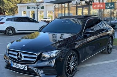 Седан Mercedes-Benz E-Class 2017 в Сваляві
