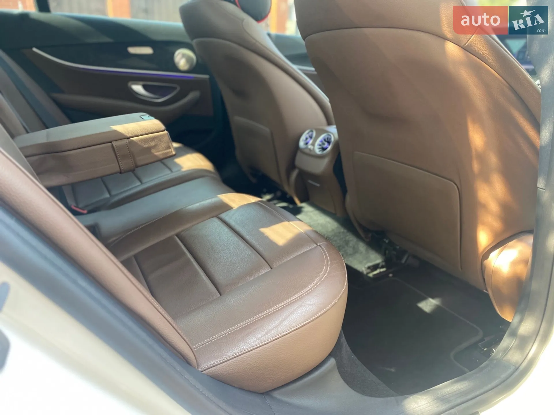 2016 Mercedes-Benz E-klasse - мініатюра 47