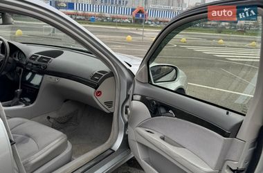 Седан Mercedes-Benz E-Class 2002 в Києві