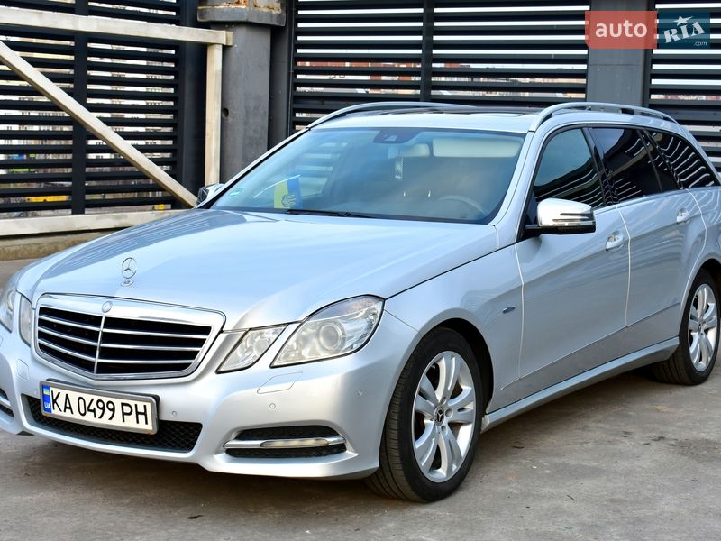 Mercedes-Benz E-Class 2010