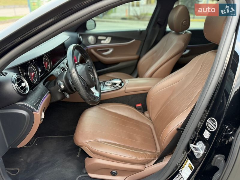 Седан Mercedes-Benz E-Class 2016 в Киеве
