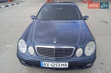 Седан Mercedes-Benz E-Class 2002 в Харькове