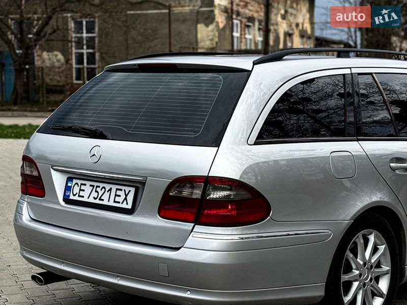 Универсал Mercedes-Benz E-Class 2003 в Черновцах