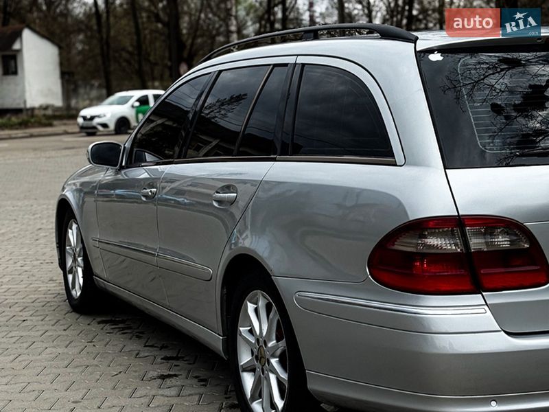 Универсал Mercedes-Benz E-Class 2003 в Черновцах